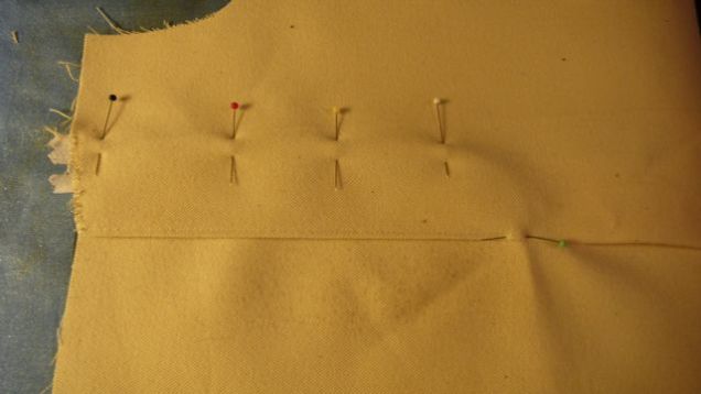 How To Make A Pair Of White Short-Shorts