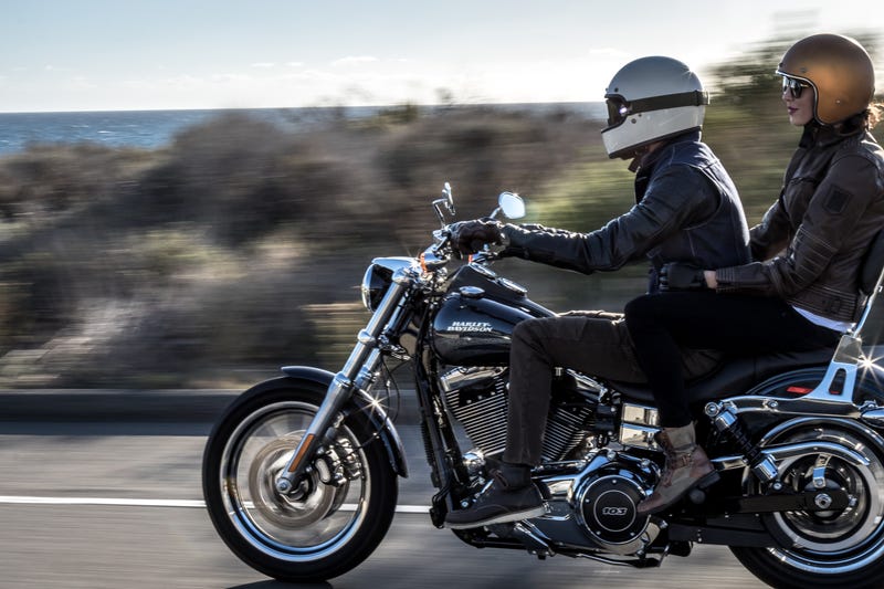 Ride Review The Harley Davidson Dyna Low Rider Helped Me Get The Harley Thing 2820