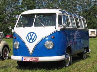 Ten Cars And The Type Of Women They Attract