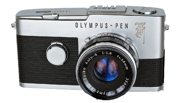 Rumored First Picture of Olympus E-P5 Continues Vintage Design Trend
