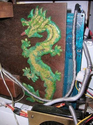 This Gorgeous Wooden PC Makes Me More Jealous Than Zen Things Should