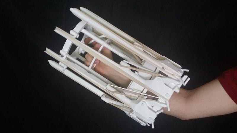 3D-Printed Gatling Gun Fires 48 Rubber Bands in Mere Seconds