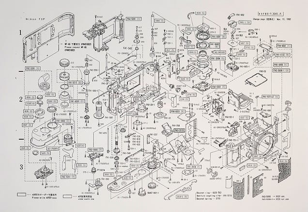 Insanely Detailed Diagram of a Classic Nikon SLR's Guts