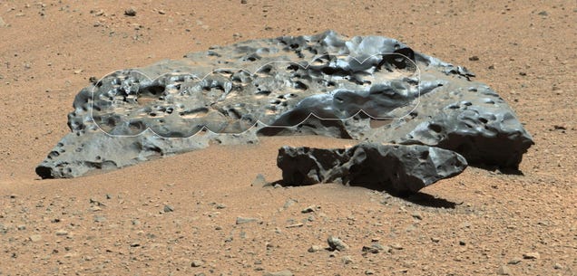 Curiosity Rover Finds A Huge Metal Meteorite