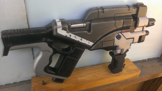 Fight for Humanity with this Awesome Mass Effect Gun Replica