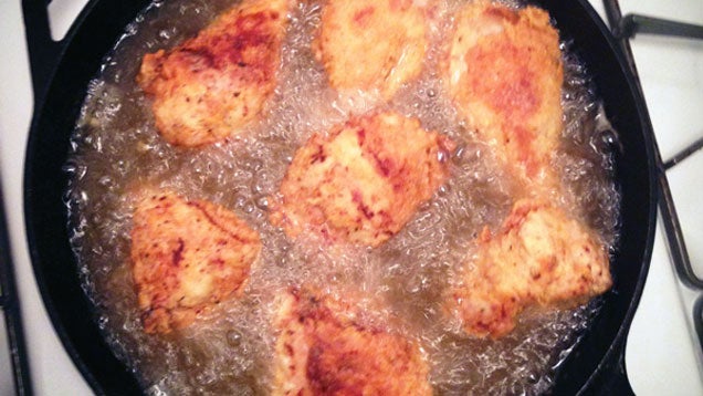 Make Tastier Fried Chicken in a Cast Iron Skillet