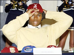 Clemson Defensive Coordinator Suggests Top Alabama Football Recruits Drive Escalades