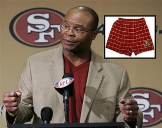 For The Next Four Minutes, Mike Singletary Will Be Coaching Pantless. Any Questions?