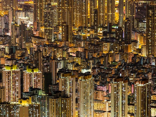 I don't know where buildings start or end in this crazy Hong Kong photo
