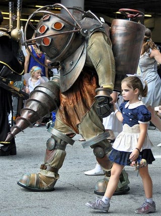 Ultimate Proof That Dragon*Con Has the Best Cosplay on Earth