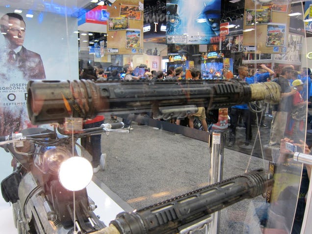 The Most Sensational Sights (and Best Things to Buy) on the Comic-Con Floor
