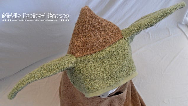 Even the Emperor Would Find This Infant Yoda Bath Towel Adorable