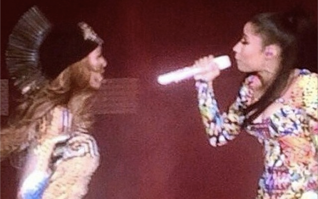 Watch Beyoncé and Nicki Minaj Perform 