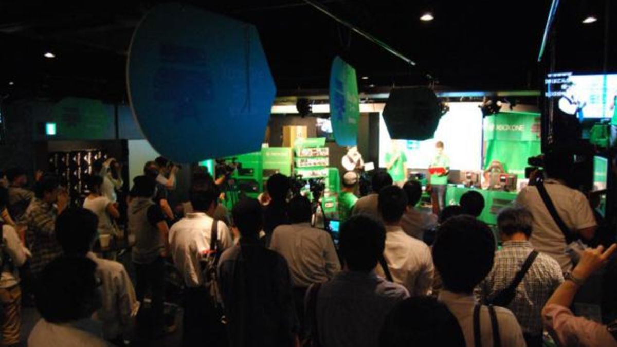 Japan's Xbox One Launch Looks Sad As You'd Expect