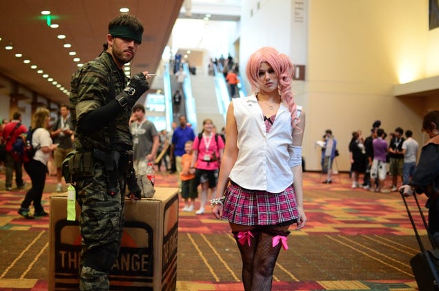 Chainmail Bikinis and Warhammer 40K Inquisitors: The Coolest Cosplay from GenCon 2011!