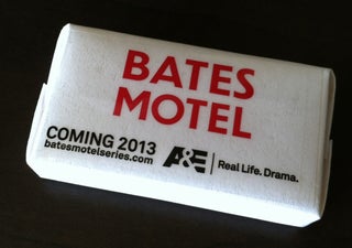 Booty Ring Toss, Cthulhu Panties and Racist Cookies: Comic-Con Badvertising!