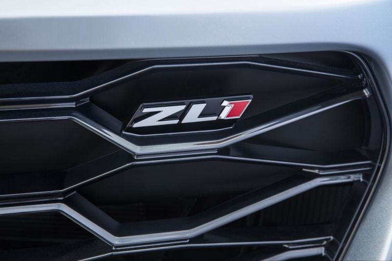 El nuevo Camaro ZL1 2017 es una preciosidad con 10 marchas en su cambio automático