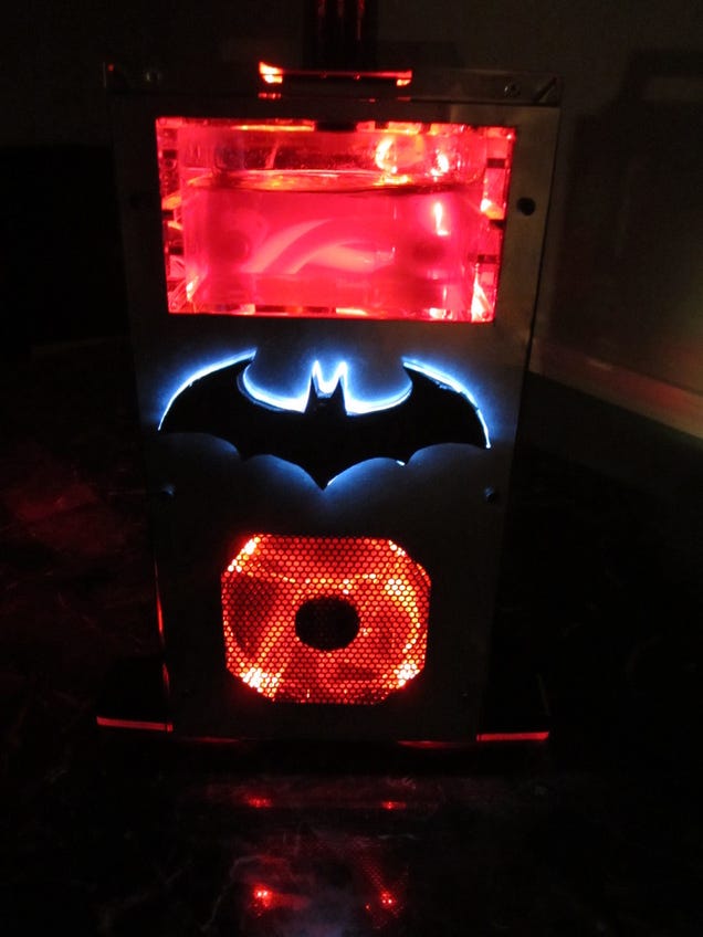 Batman Doesn't Need These PC Case Mods for his Batcave Supercomputer. They're For the Rest of Us.