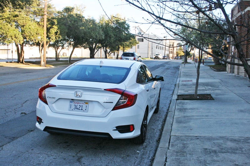 The 2016 Honda Civic Is A Return To Hondas You Actually Want To Own