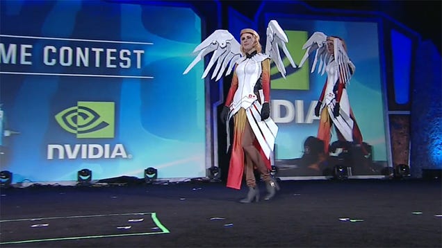 Day-One Overwatch Cosplay At Blizzcon