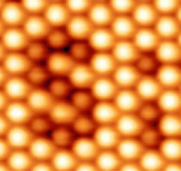 Atomic Pen Writes World's Smallest Possible Letters