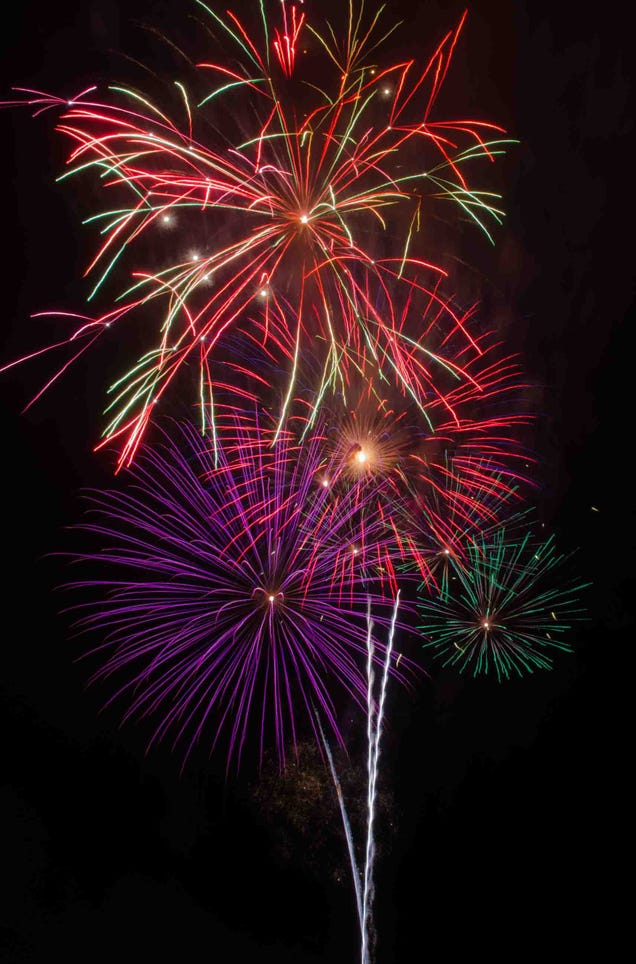 75 Explosive Photos of Fireworks
