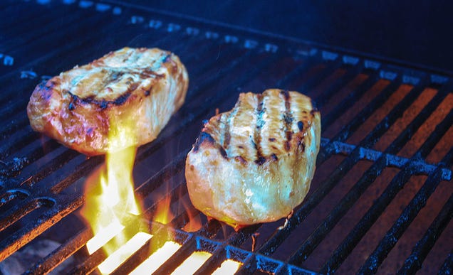 18 Fiery Photos Of Grills And Charred Meat