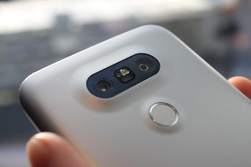 LG's All-Metal G5 Is Like a Future Phone Prototype