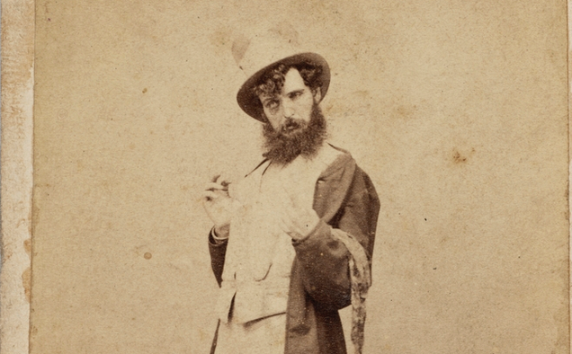Historic Photos On The Evils Of Alcohol Are Unintentionally Hilarious