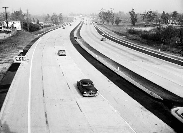Photos: When Southern California's Freeways Were New (and Empty)