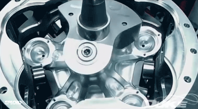 This is the weirdest engine I have ever seen