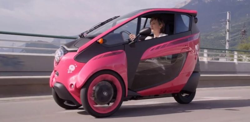 6 Electric Car-Sharing Programs Better Than a Billion Teslas on the Road