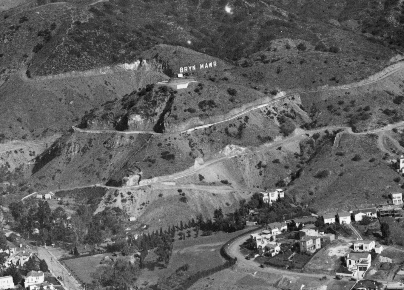 Before the Hollywood Sign Found Fame, Others Signs Dotted LA's Hillsides