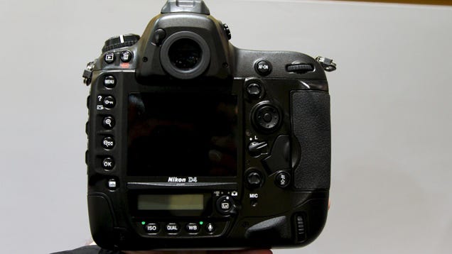 Nikon D4 Hands-On: The Photographer's Newest Deadly Weapon