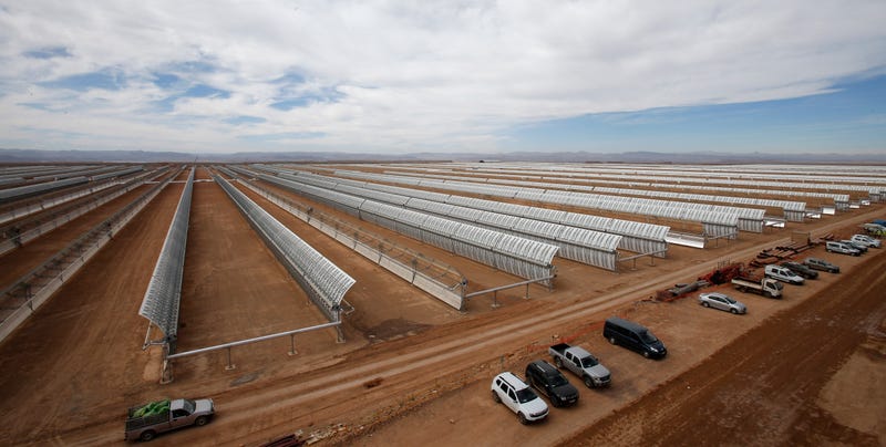 A Massive Solar Power Plant Is Taking Shape in the Sahara Desert