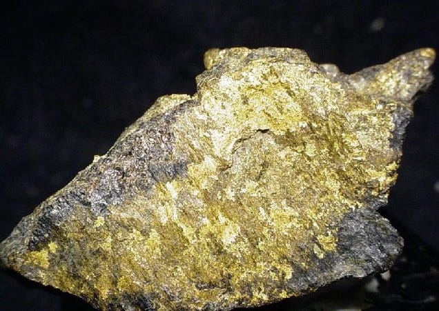 Ancient Microbes May Have Created the World's Largest Gold Mines