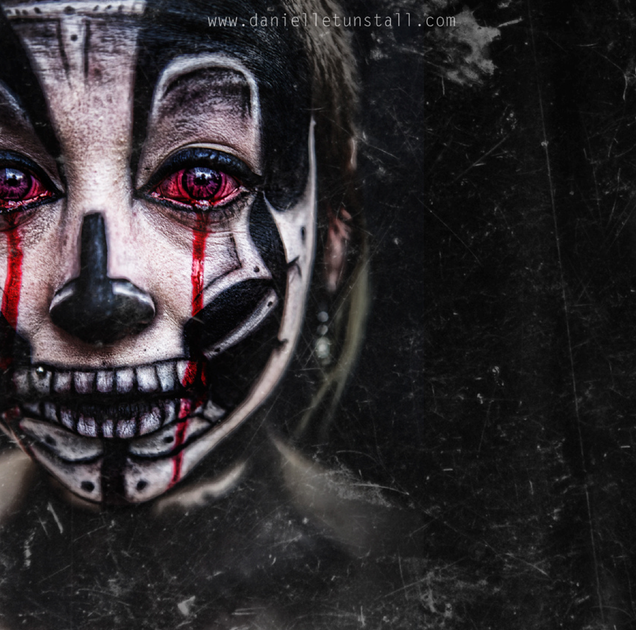 The disturbing horror portraits of Danielle Tunstall (NSFW)