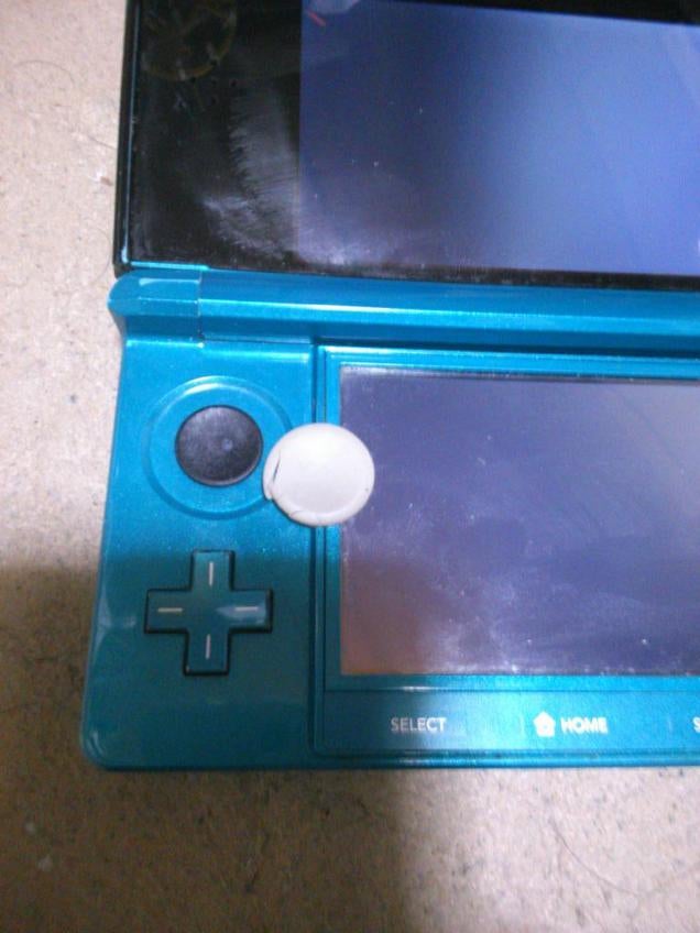 Super Smash Bros. Is Wrecking Some People's 3DS Handhelds