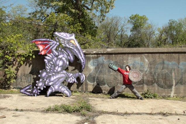 11-Foot Metroid Cosplay is a Towering Work of Art