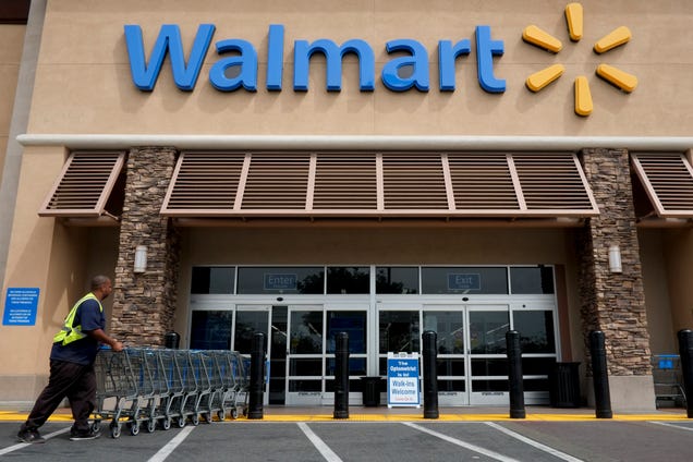 Walmart Workers Rant About the "Nonsense" New Dress Code