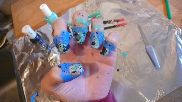 How To Give Yourself Paint-Splattered Jackson Pollock Nails