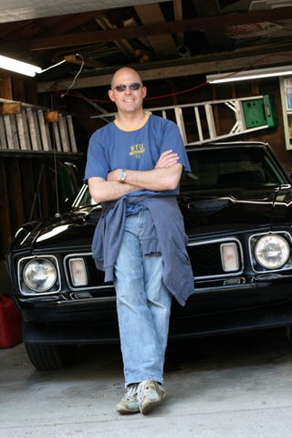 New Jalopnik Senior Editor Comes To Starbucks-Like Detroit HQ