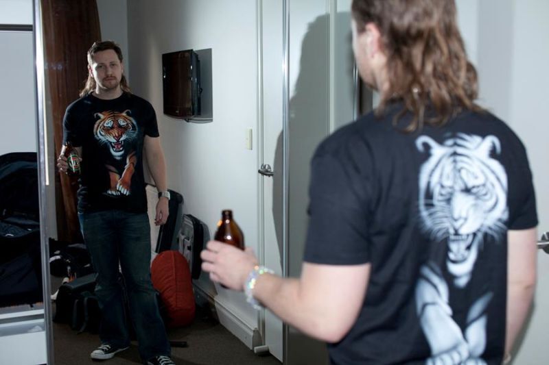 Angry Texts From the 'Rape Van' Pick-Up Artist