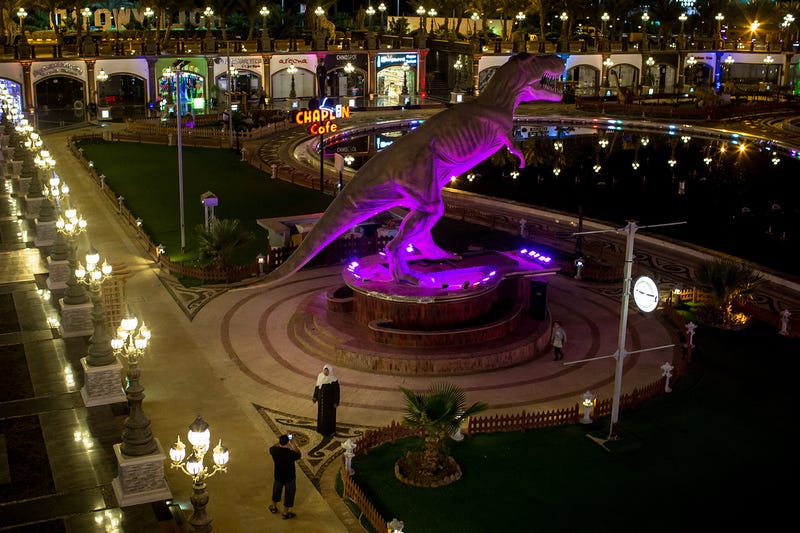 Photos From an Abandoned Resort Town Show How Terrorism Destroyed Tourism in Egypt
