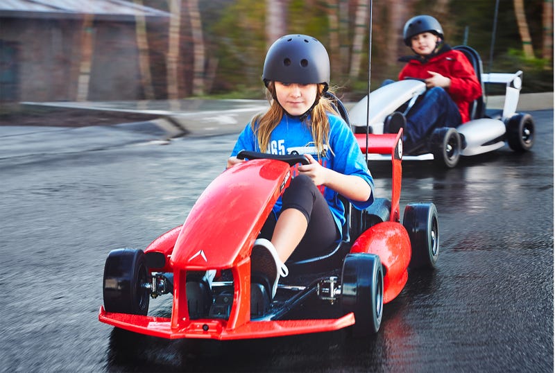 The Arrow Smart Electric Go-Kart Is a Tesla For Nine-Year-Olds