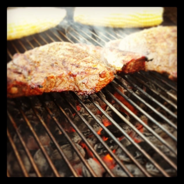 18 Fiery Photos Of Grills And Charred Meat
