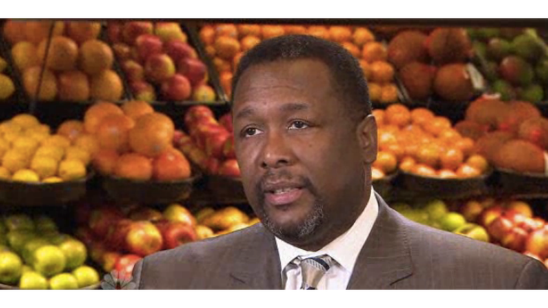 Wonderful Wendell Pierce Opens Grocery Stores in New Orleans Food Deserts - 18jfl0wiw88uipng