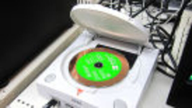 Oh Yes, A Dreamcast PC With Blu-ray