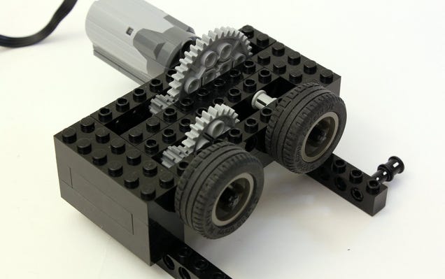 This Lego particle accelerator should be the next brick separator