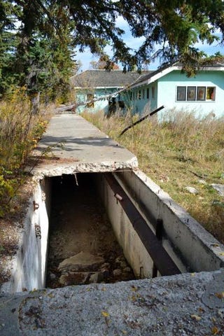 This abandoned sanatorium could be the real-life version of the one in American Horror Story